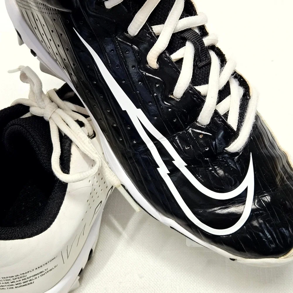 Nike Vapor Ultrafly 4 Keystone Youth 5.5Y Black White Baseball Cleats DA0702-001
